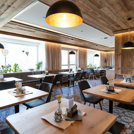 Sonnenhügel Inn *