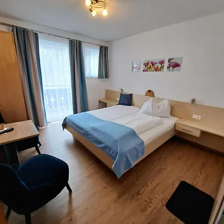 Sonnenhuegel Estalagem *